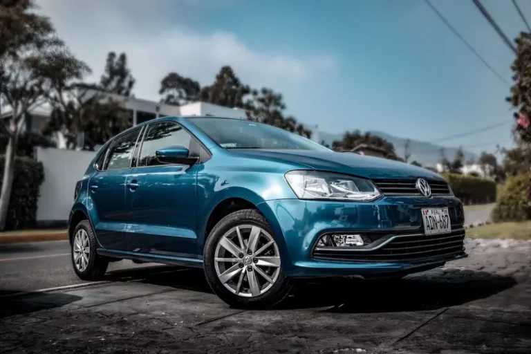 Volkswagen Polo: Droga do sukcesu - historia i unikalne cechy popularnego hatchbacka