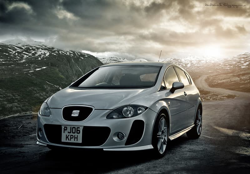 Seat Leon 2 - generacja wielkich zmian. Wyposażenie, design, dane techniczne